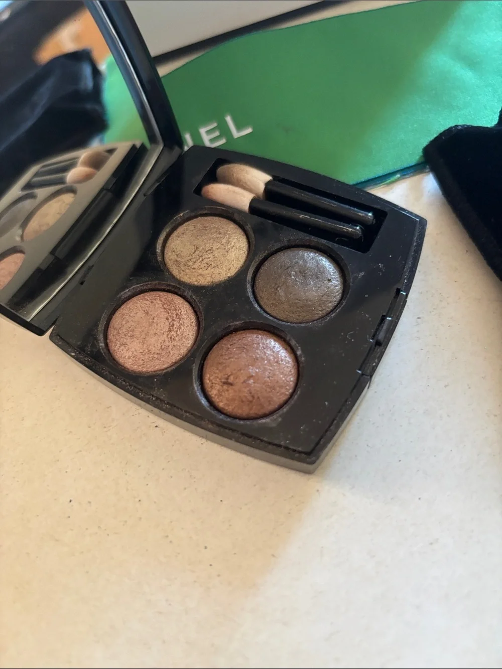 CHANEL Black Compact Case with White CC Emblem eye shadows